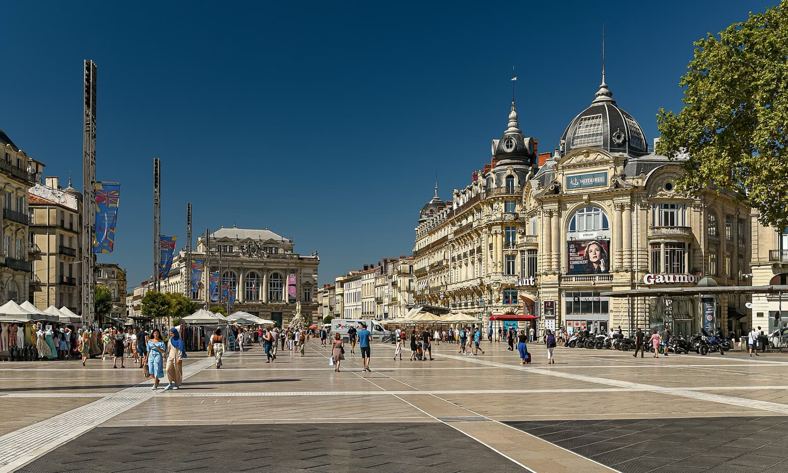 Montpellier : Montpellier- Place de la Comédie - 52262234358.jpg